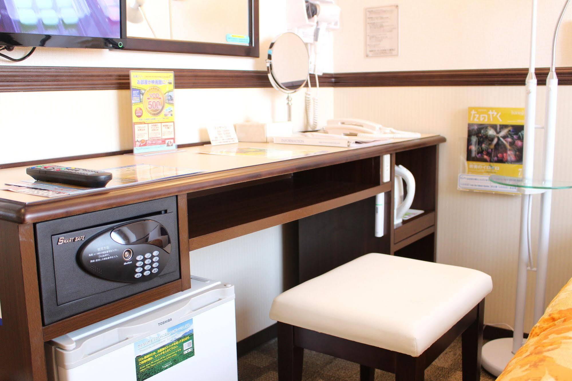Toyoko Inn Tokyo Seibu Ikebukuro Sen Higashi Kurume Eki Nishi Guchi Esterno foto